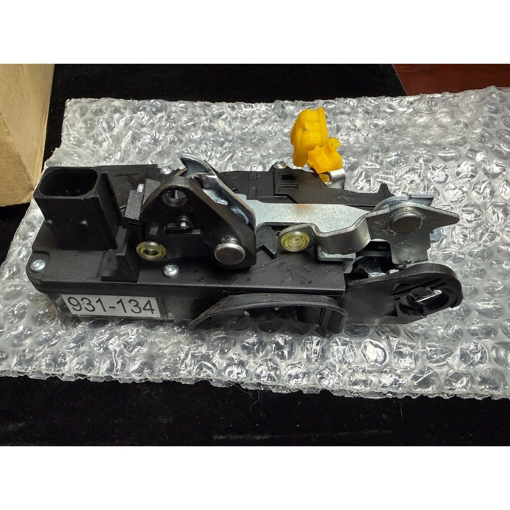 Dorman 931-134 Door Lock Actuator Motor for Select Cadillac Chevrolet GMC Models